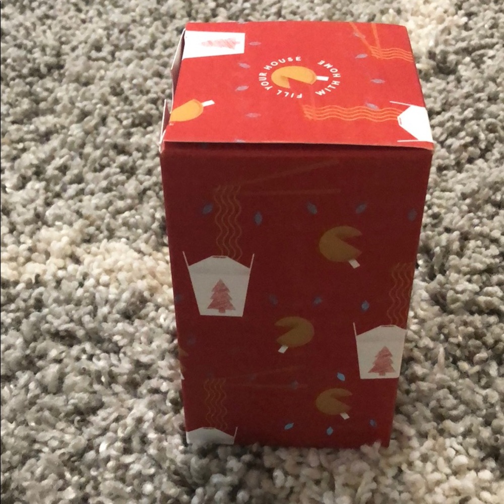 JEWISH CHRISTMAS HOMESICK CANDLE - Picture 4 of 8